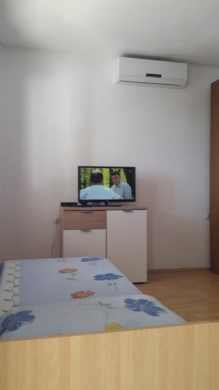 Apartments Vrvilo Rogoznica  Room photo
